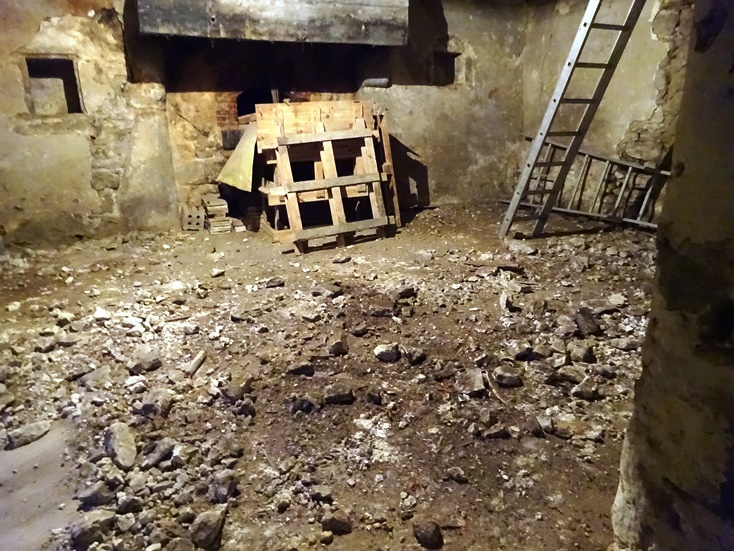 partie 2 à trier et déblayer.JPG