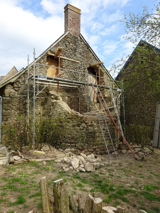 percement exterieur 3.JPG