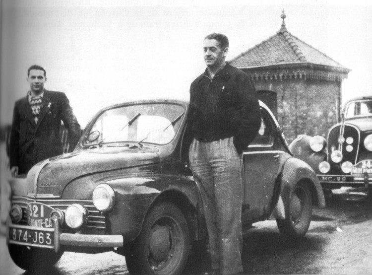 4CV_7.jpg