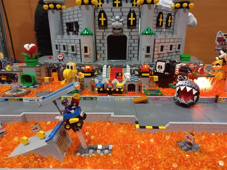 supermario v5 (900 x 675).jpg