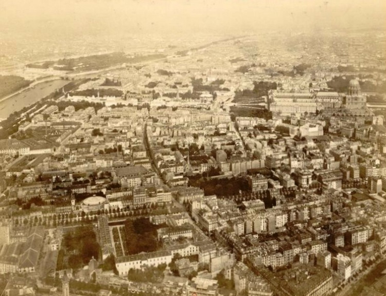 Exposition_Universelle_Paris_1889_Panorama_[...]Neurdein_frères_btv1b11600091q-001.jpg