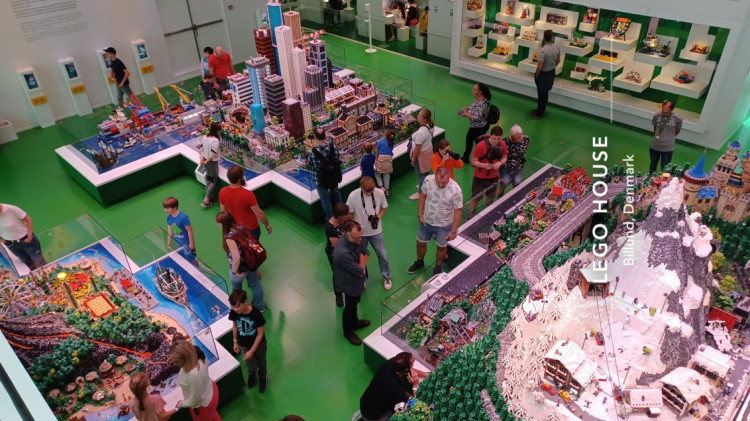 legohouse2.jpg