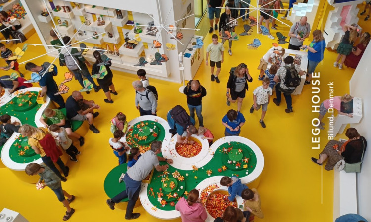 legohouse3.jpg