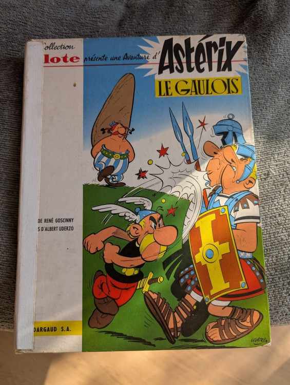 Asterix 1.jpeg