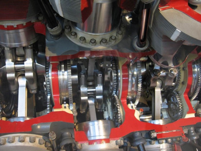 R-4360 coupe-1.jpg