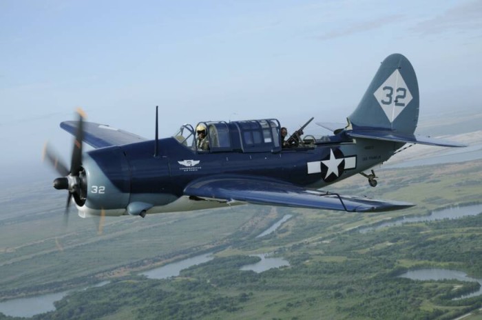 Curtiss SB2C Helldiver (Confederate Air Force) caa476d69512564226221876ea3578fd.jpg