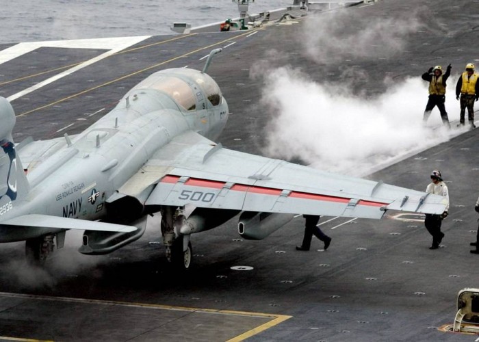Tornado ea6bprowler9203.jpg