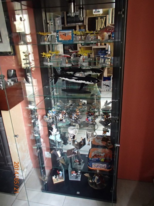Vitrine2.jpg